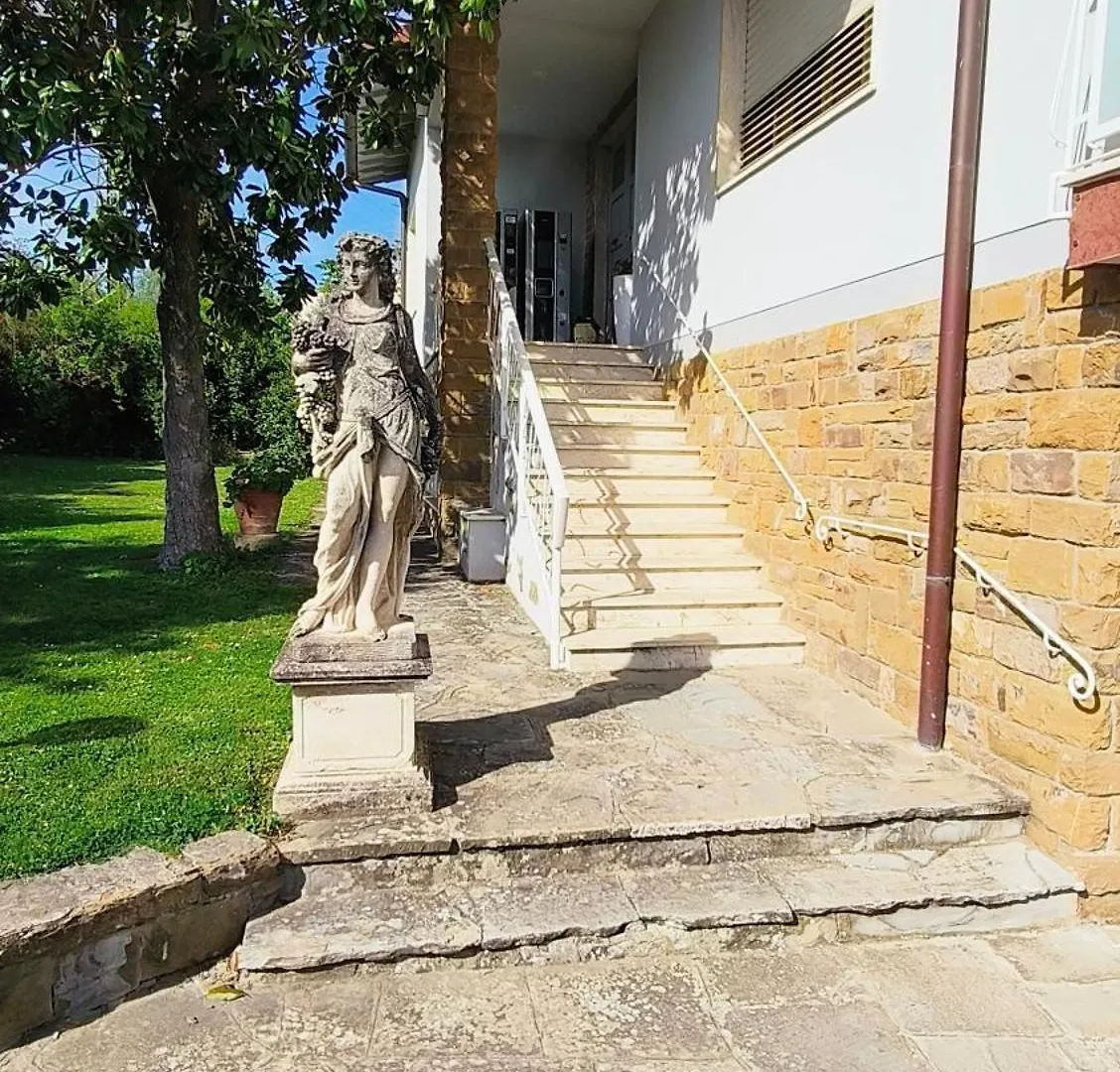 Villa Le Statue Florence Apartment