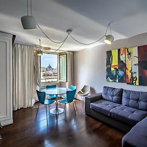 Roommo Fortezza Apartment